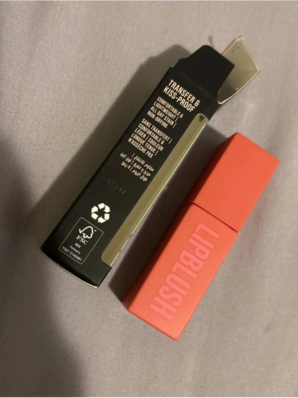 HUDA BEAUTY multi use